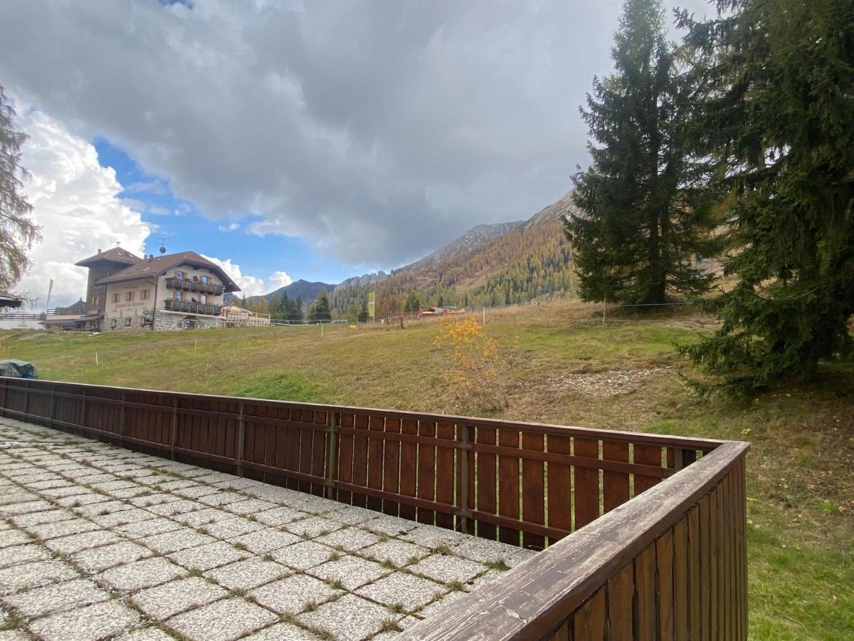 Costalungahouse Trekkingbikeski Selfcheck-In Apartment Carezza al Lago Exteriör bild