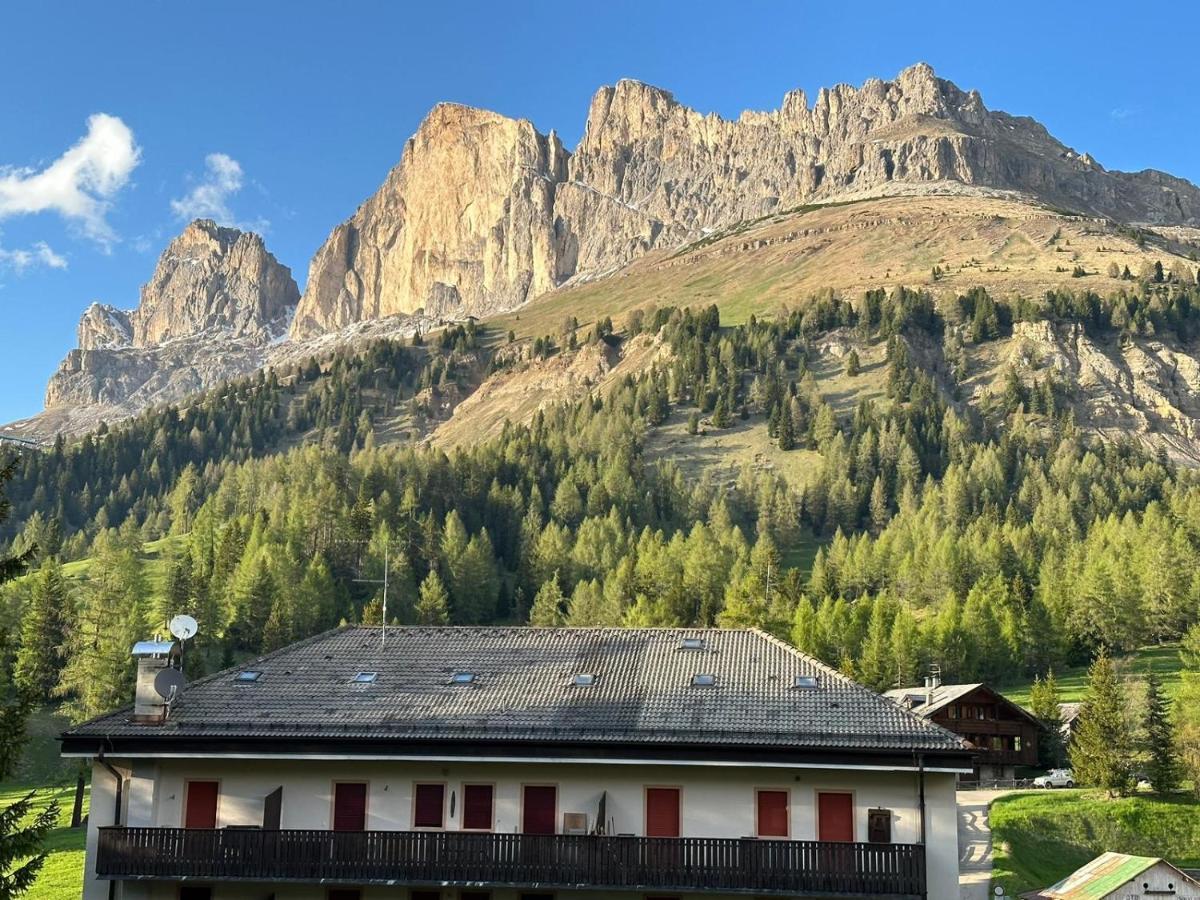 Costalungahouse Trekkingbikeski Selfcheck-In Apartment Carezza al Lago Exteriör bild