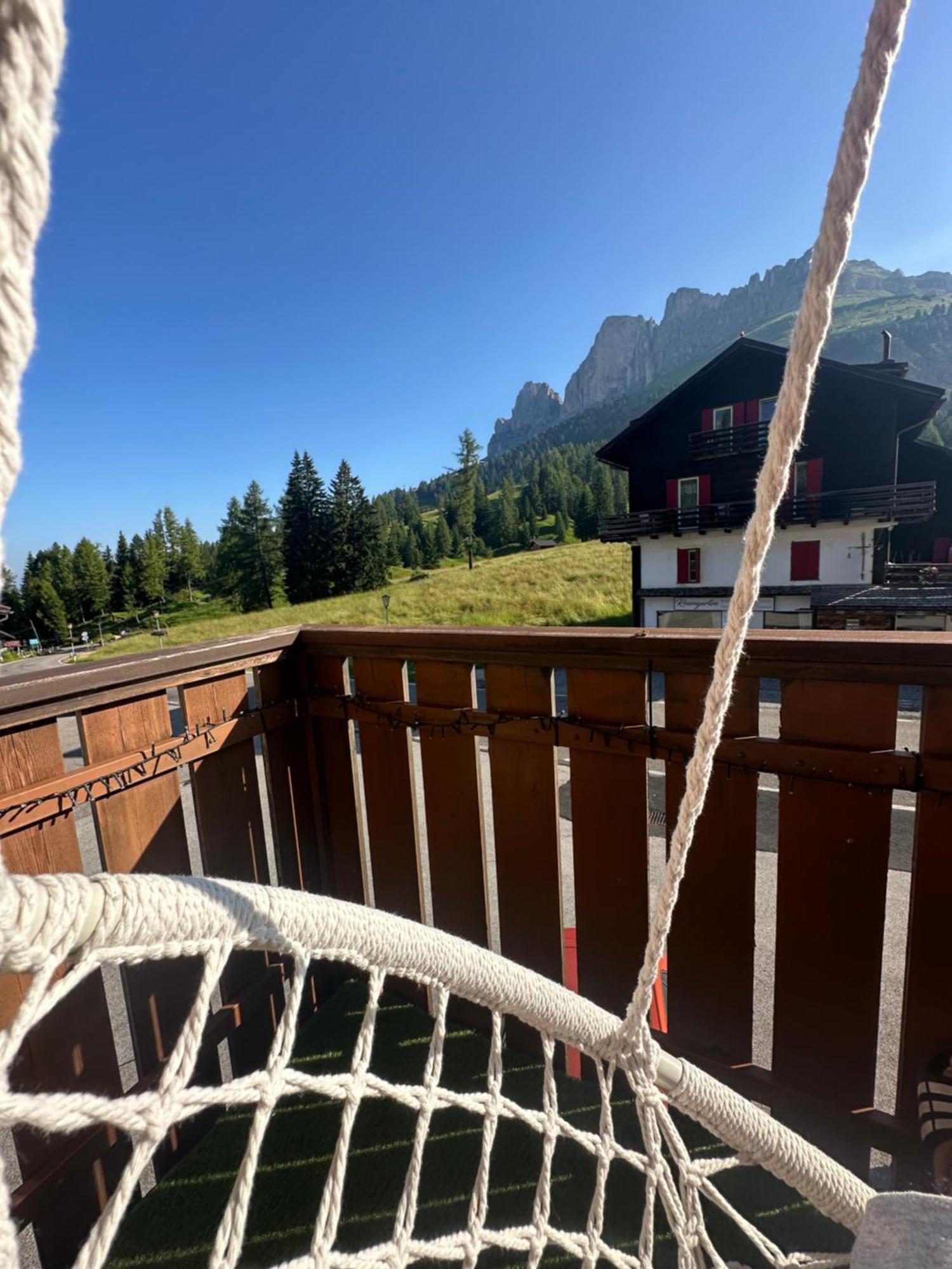Costalungahouse Trekkingbikeski Selfcheck-In Apartment Carezza al Lago Exteriör bild